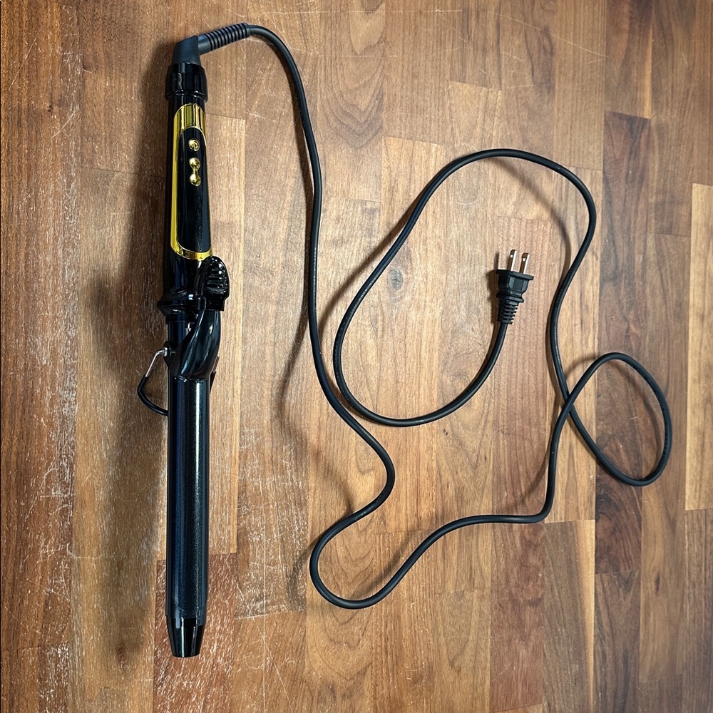 1 Inch Curling Iron!